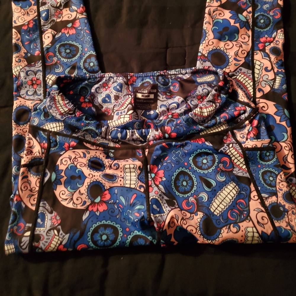 Constantly varied medium gear cotton candy capris